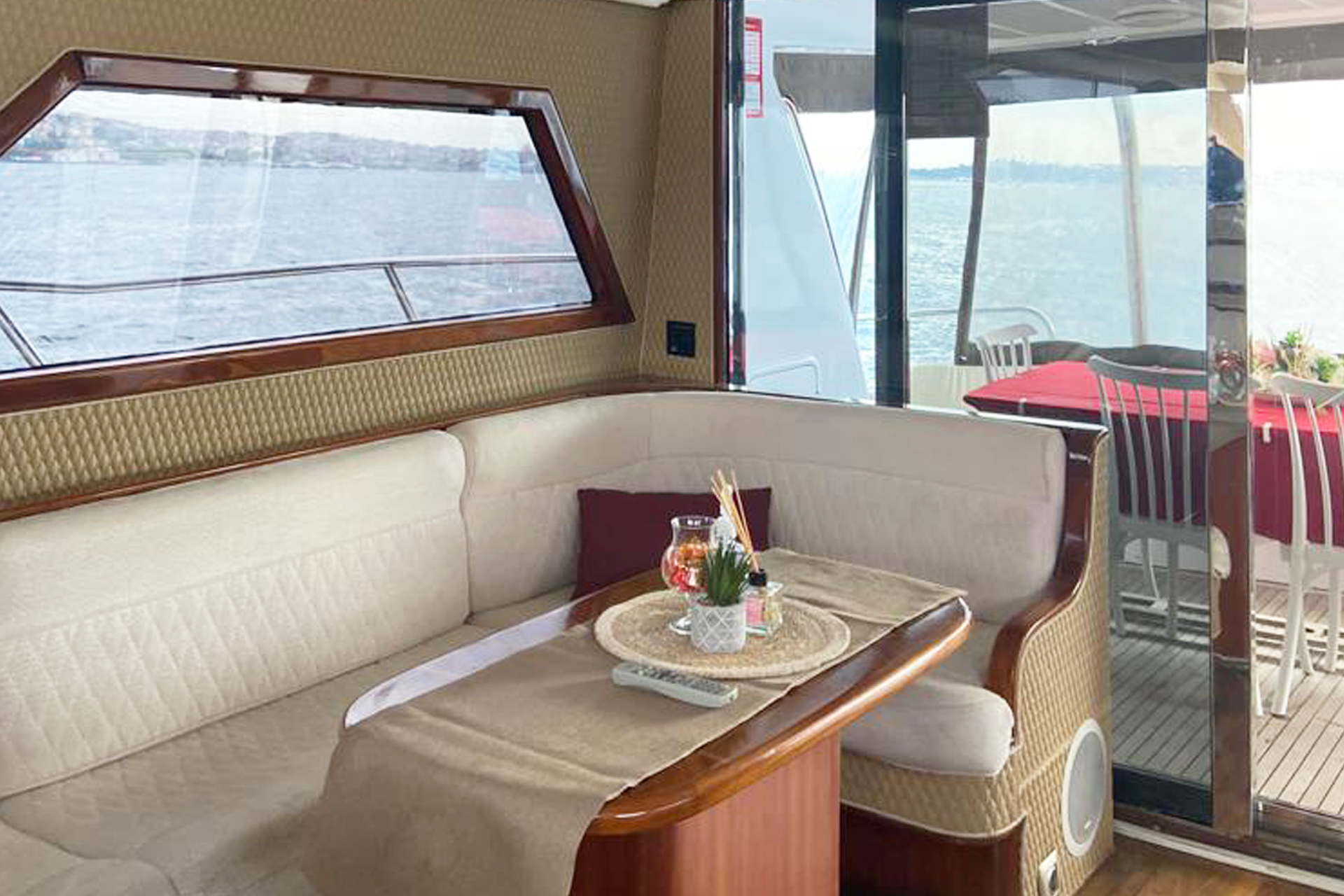 20 Kişilik Yat Kiralama