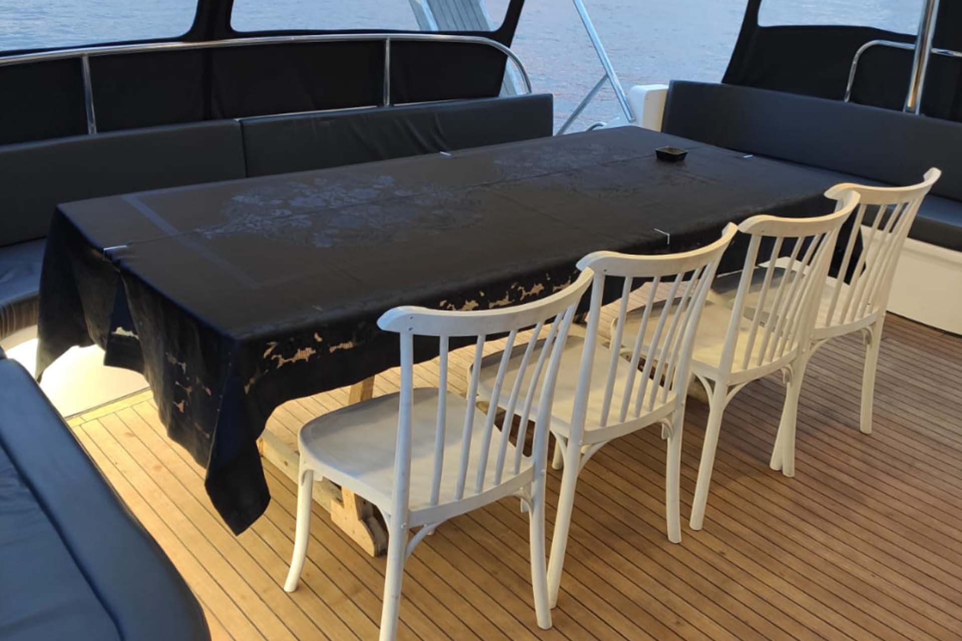 20 Kişilik Yat Kiralama