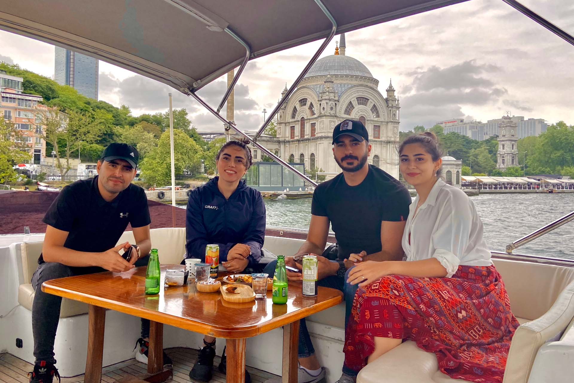 20 Kişilik Yat Kiralama